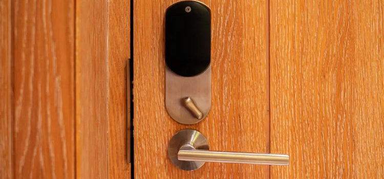 Automatic Locking Door Knob San Leandro